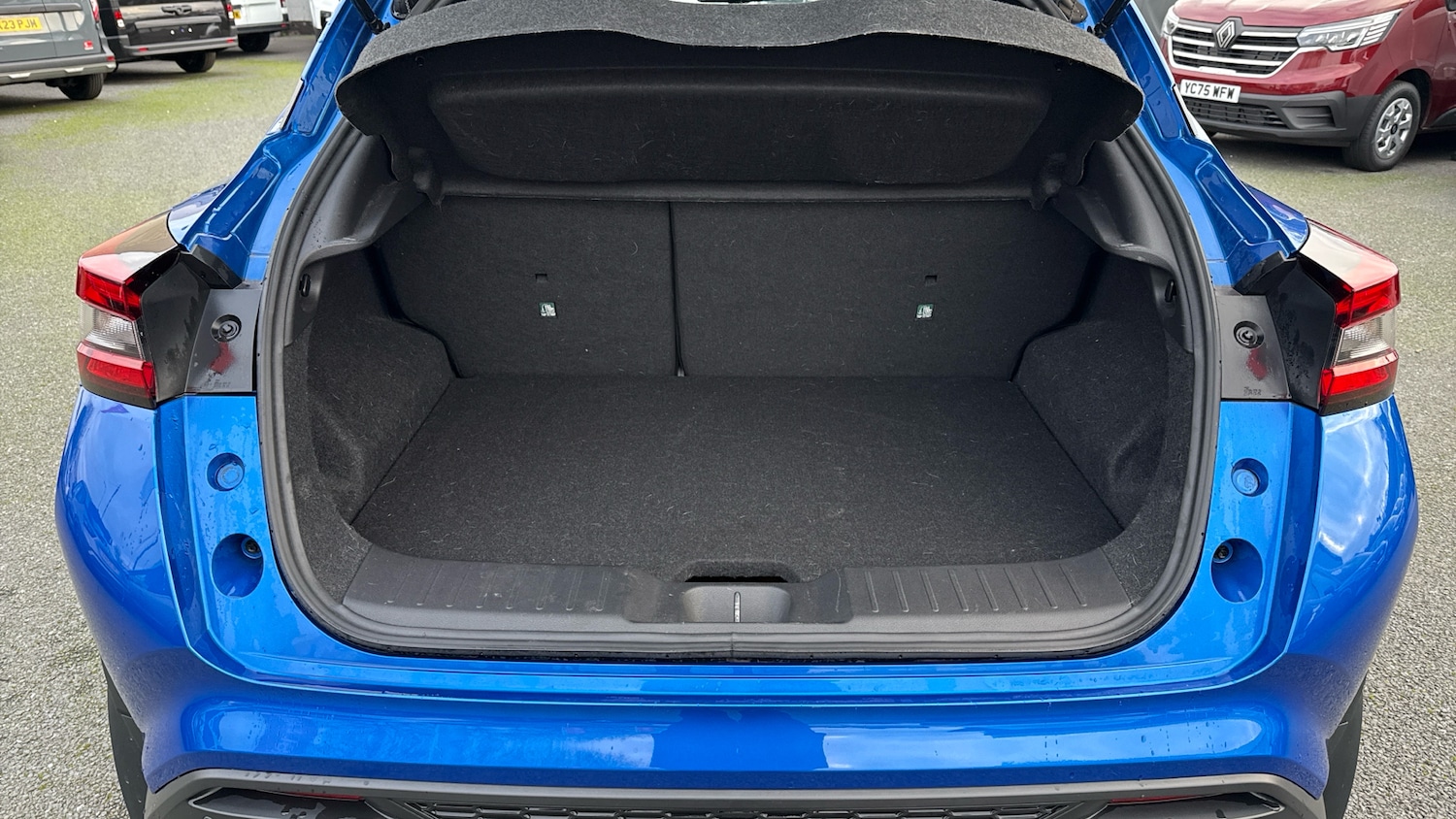 Used Nissan Juke 2023 for sale - 77075008: Photo 4