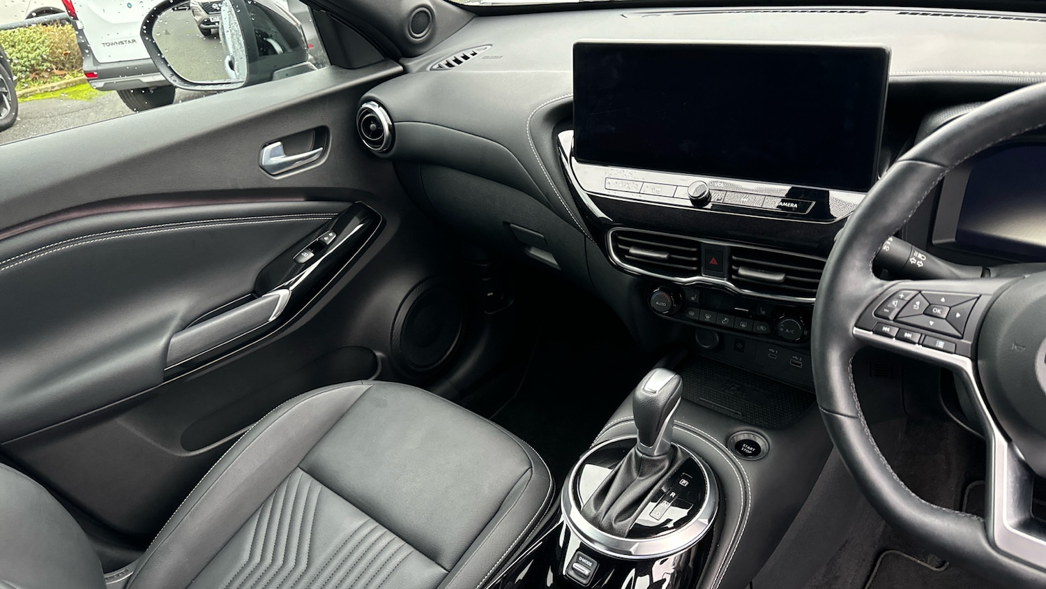 Used Nissan Juke 2024 for sale - 76980758: Photo 14