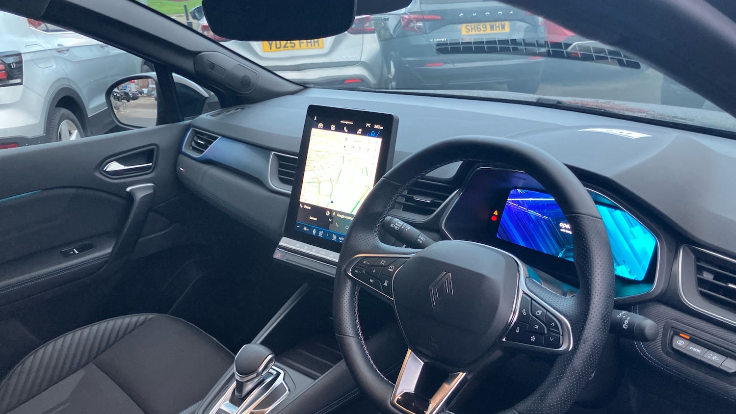 Used Renault Other 2024 for sale - 77323773: Photo 11