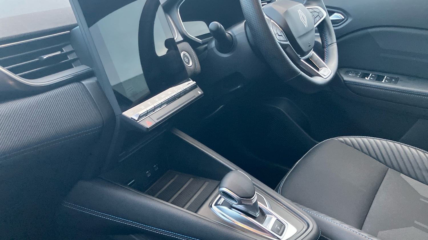 Used Renault Other 2024 for sale - 77323773: Photo 13