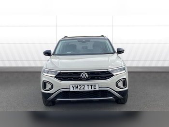 Used Volkswagen T-Roc 2022 for sale - 75712881: Photo