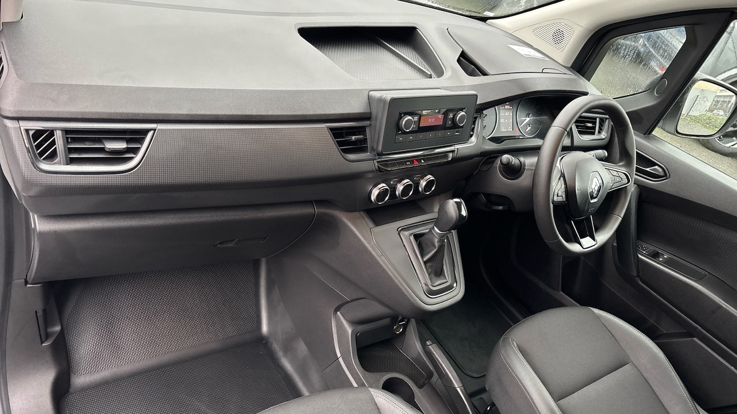 Used Renault Kangoo 2024 for sale - 77504007: Photo 10