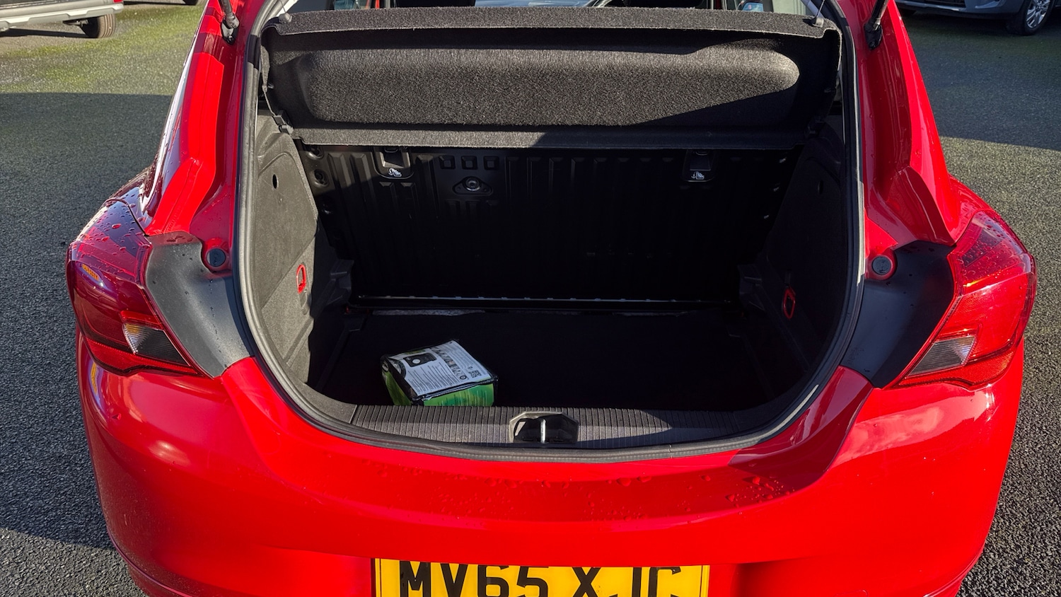 Used Vauxhall Corsa 2015 for sale - 77154296: Photo 4