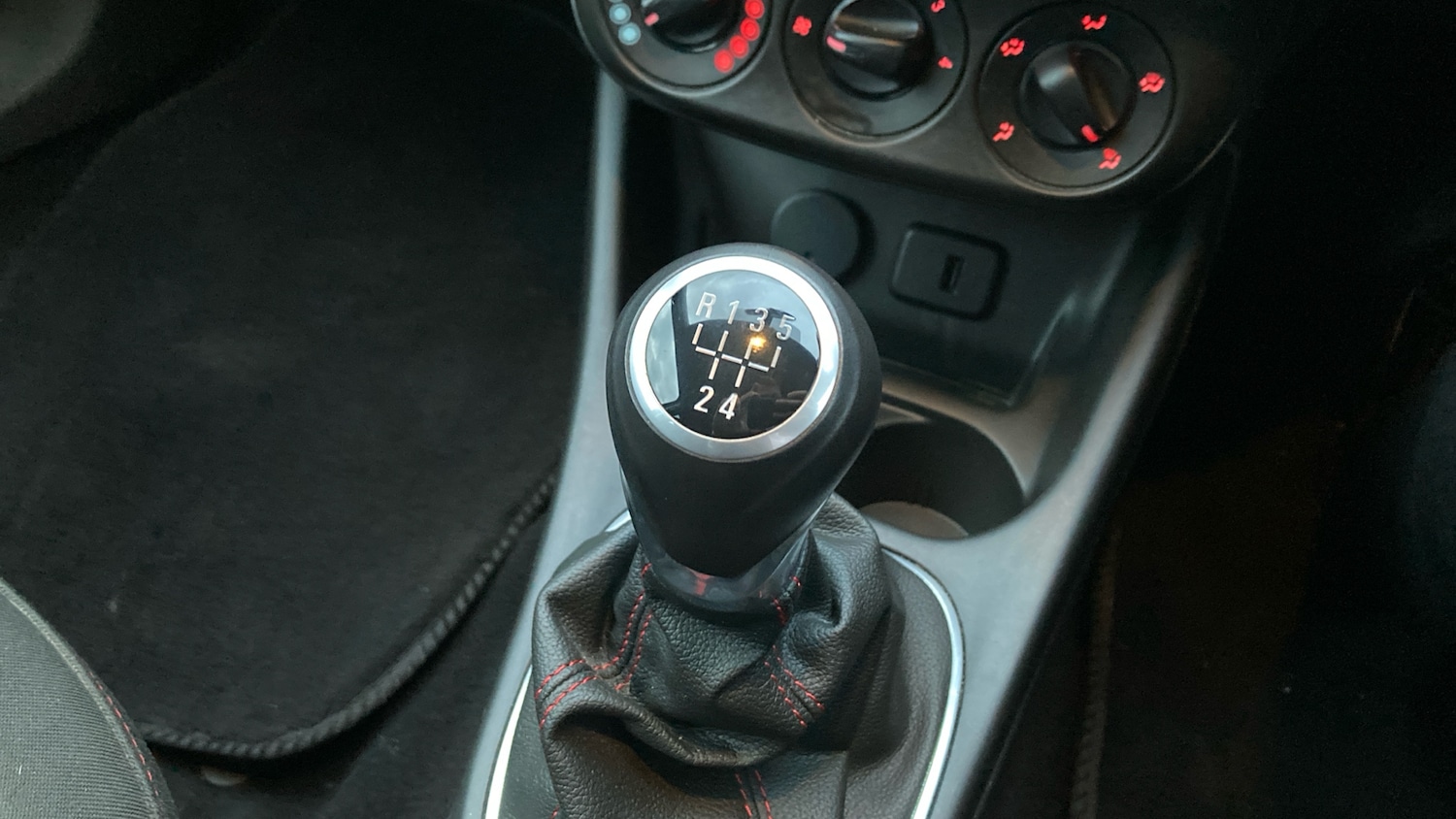 Used Vauxhall Corsa 2018 for sale - 76892826: Photo 13