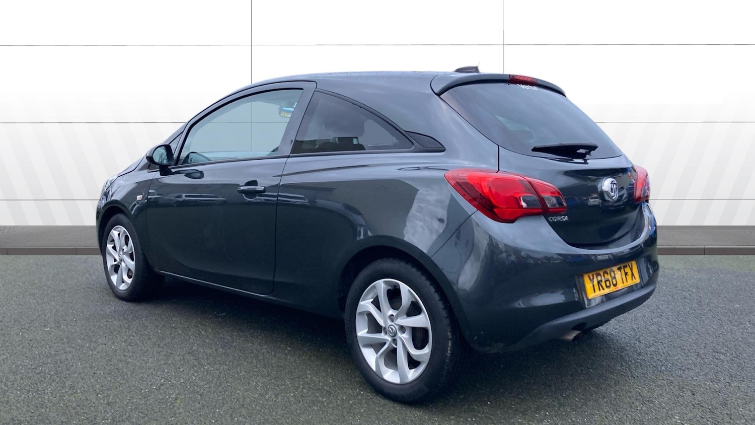 Used Vauxhall Corsa 2018 for sale - 76892826: Photo 2