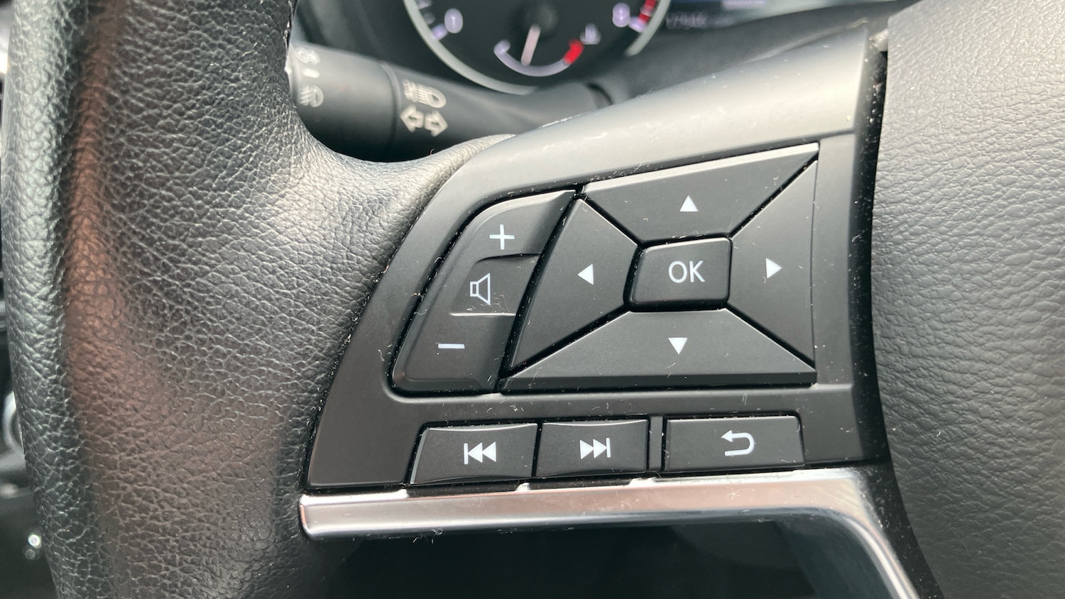 Used Nissan Juke 2022 for sale - 76183152: Photo 23