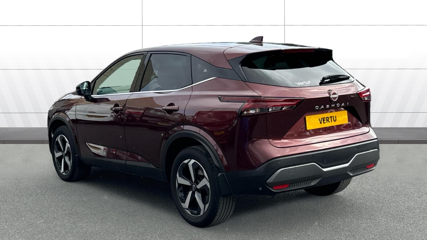 Used Nissan Qashqai 2023 for sale - 76131128: Photo 2