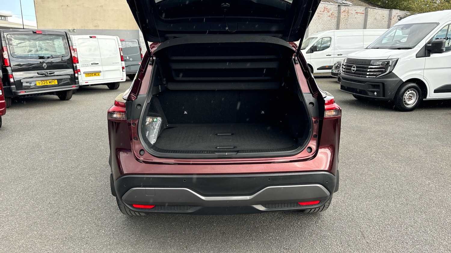 Used Nissan Qashqai 2023 for sale - 76131128: Photo 4