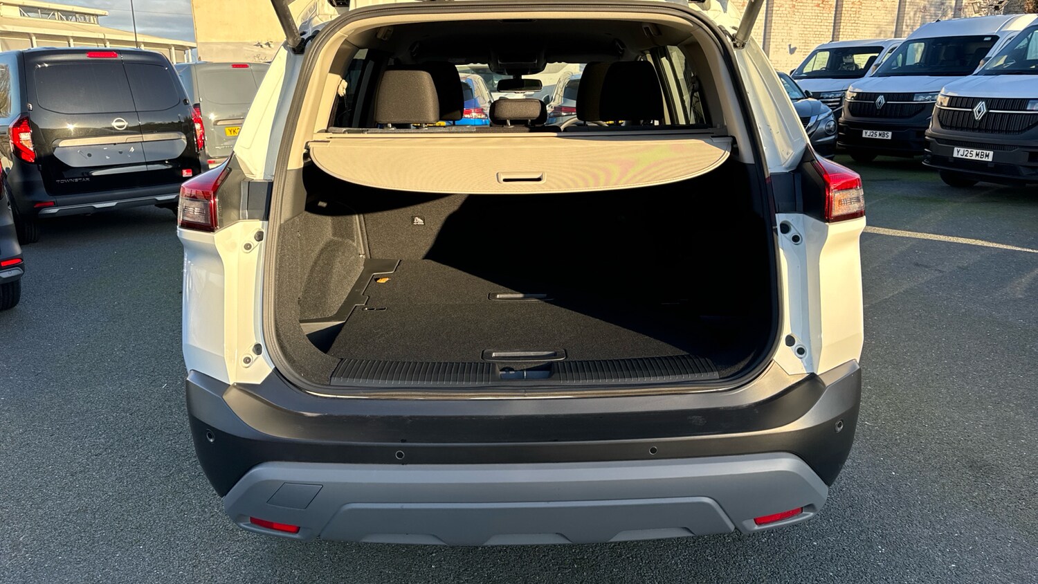 Used Nissan X-Trail 2025 for sale - 76452652: Photo 4