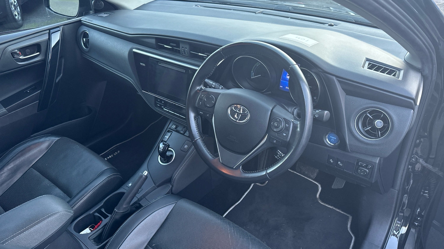 Used Toyota Auris 2018 for sale - 76807429: Photo 11