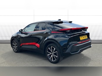 Used Toyota C-HR 2024 for sale - 78336134: Photo