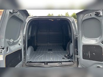 Used Renault Kangoo 2024 for sale - 78782134: Photo