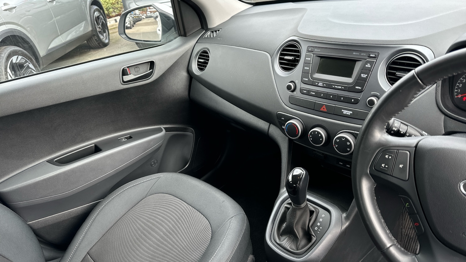 Used Hyundai i10 2019 for sale - 76183151: Photo 14
