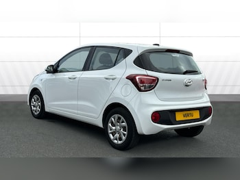 Used Hyundai i10 2019 for sale - 76183151: Photo