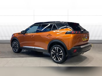 Used Peugeot 2008 2021 for sale - 77489922: Photo