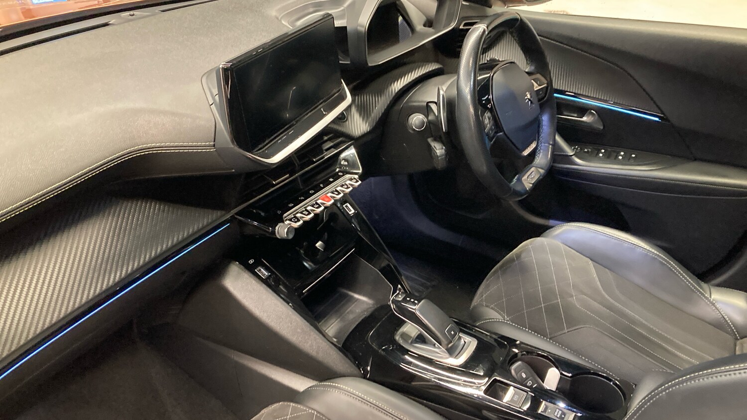 Used Peugeot 2008 2021 for sale - 77489922: Photo 9