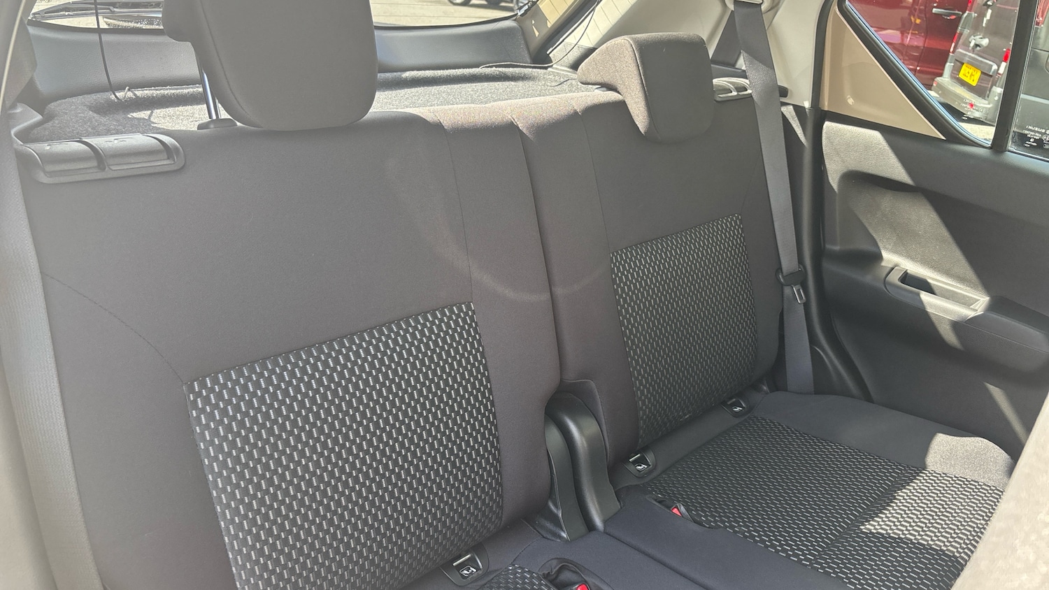 Used Suzuki Ignis 2021 for sale - 76452644: Photo 16