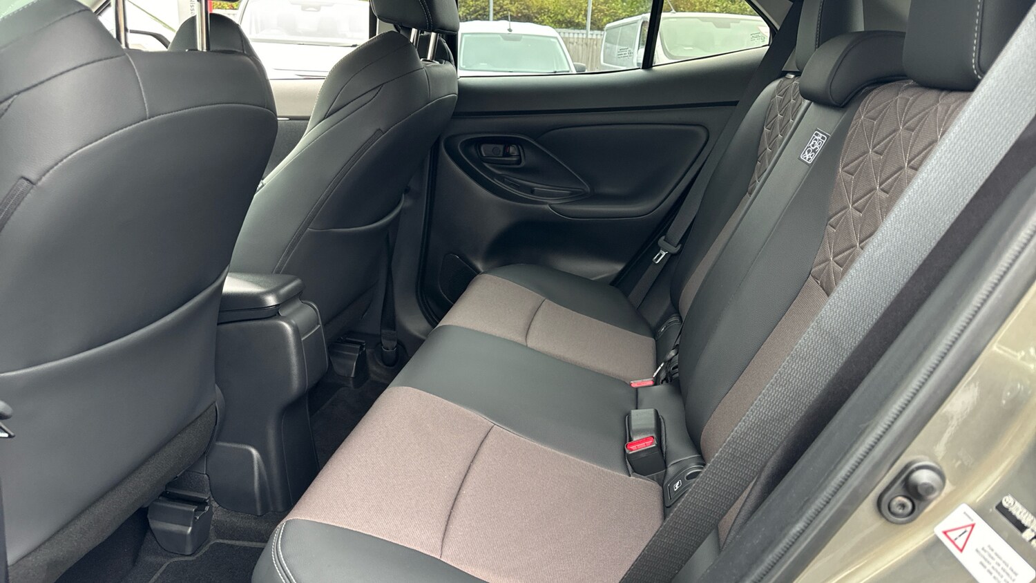 Used Toyota Yaris Cross 2025 for sale - 76290424: Photo 16