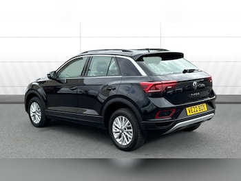 Used Volkswagen T-Roc 2022 for sale - 75629972: Photo