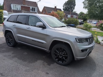 Used Jeep Grand Cherokee 2018 for sale - 79094161: Photo