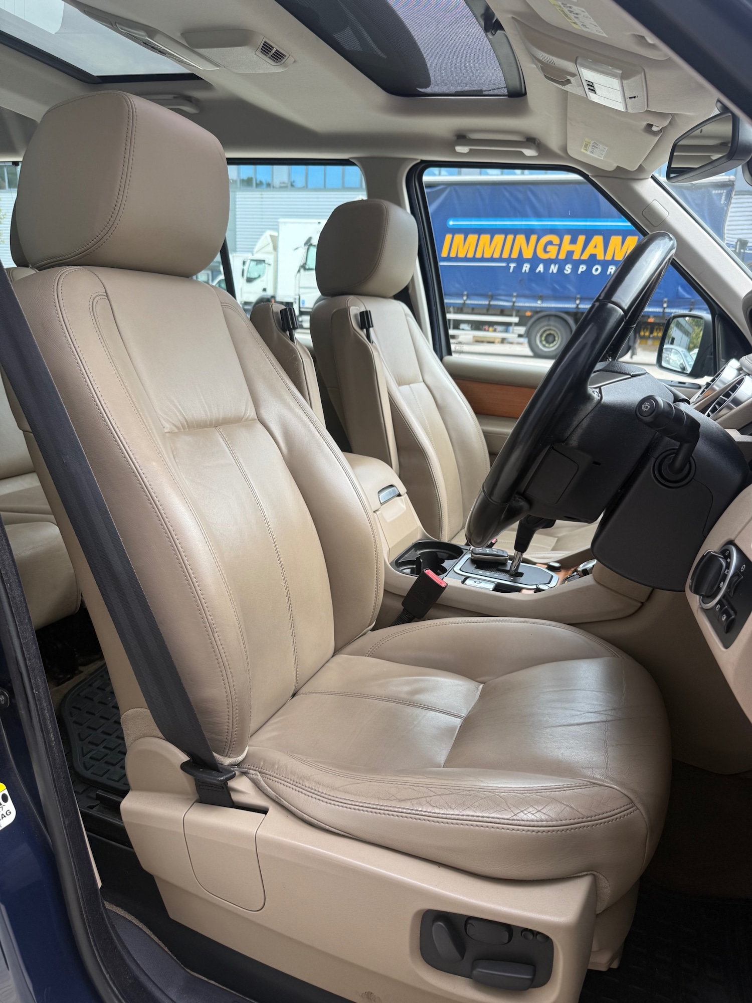 Used Land Rover Discovery 2010 for sale - 76135836: Photo 13