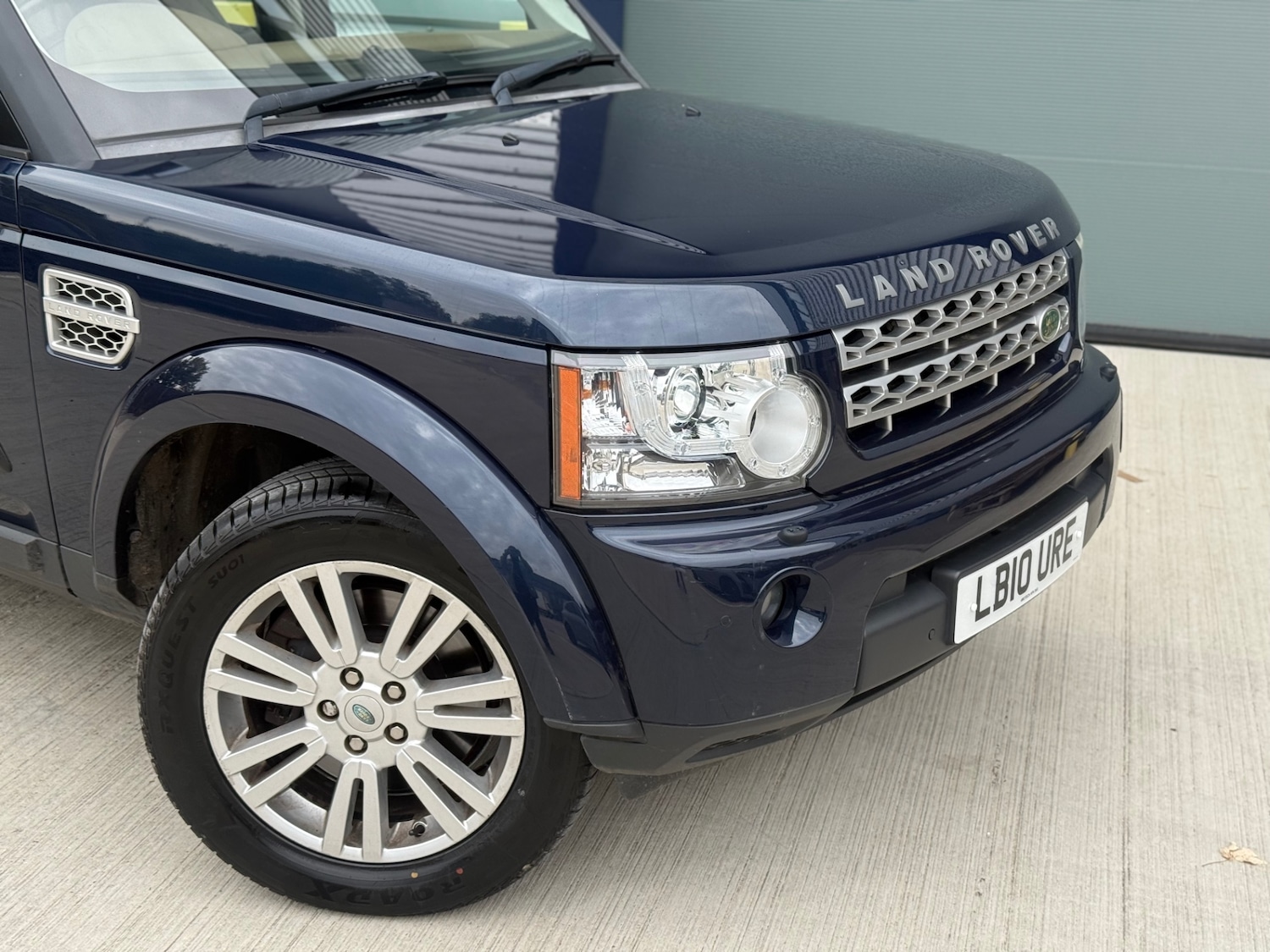 Used Land Rover Discovery 2010 for sale - 76135836: Photo 6