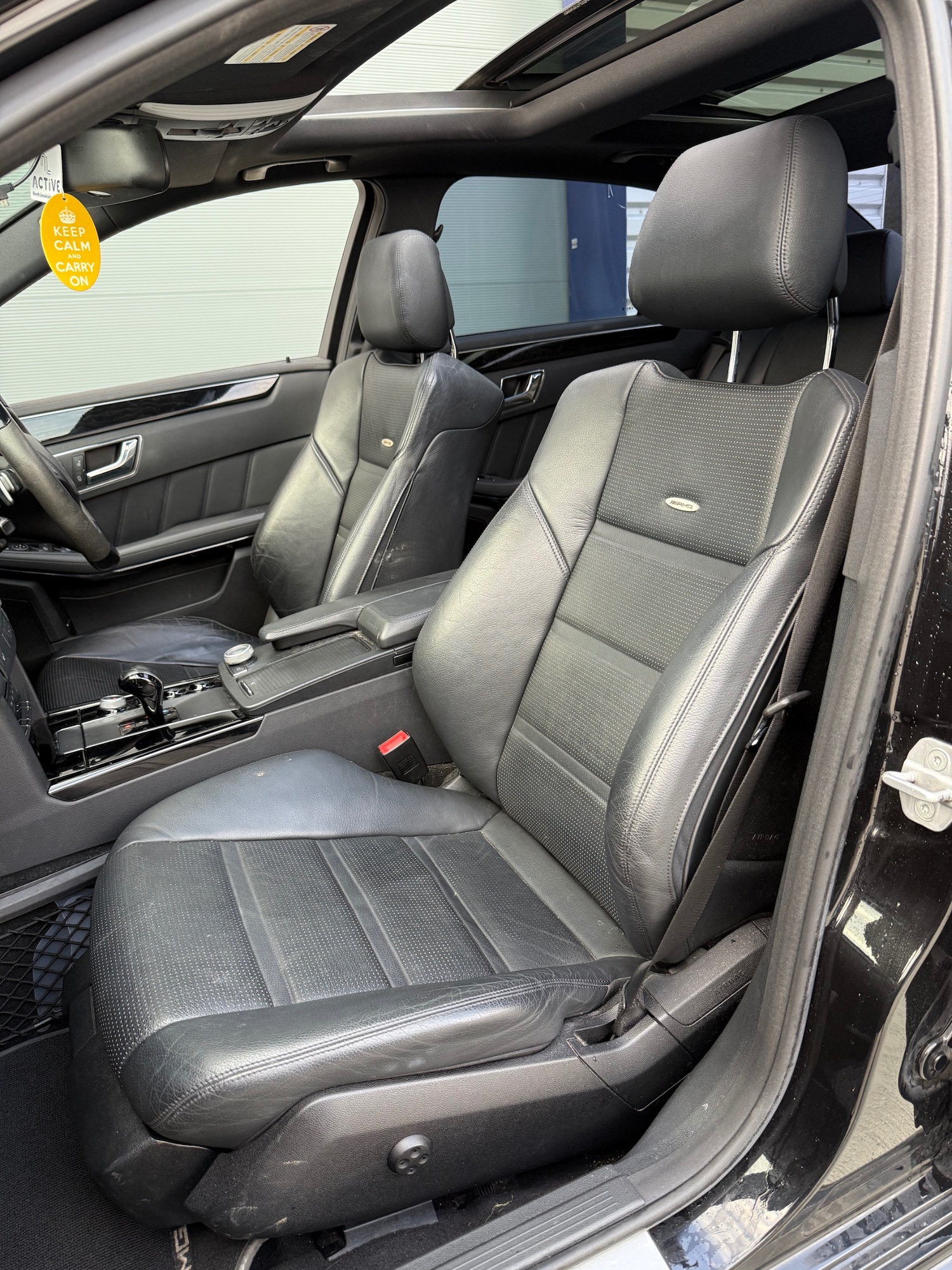 Used Mercedes-Benz E Class 2011 for sale - 76684818: Photo 17