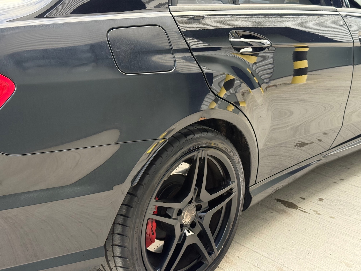 Used Mercedes-Benz E Class 2011 for sale - 76684818: Photo 20