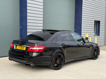 Used Mercedes-Benz E Class 2011 for sale - 76684818: Photo