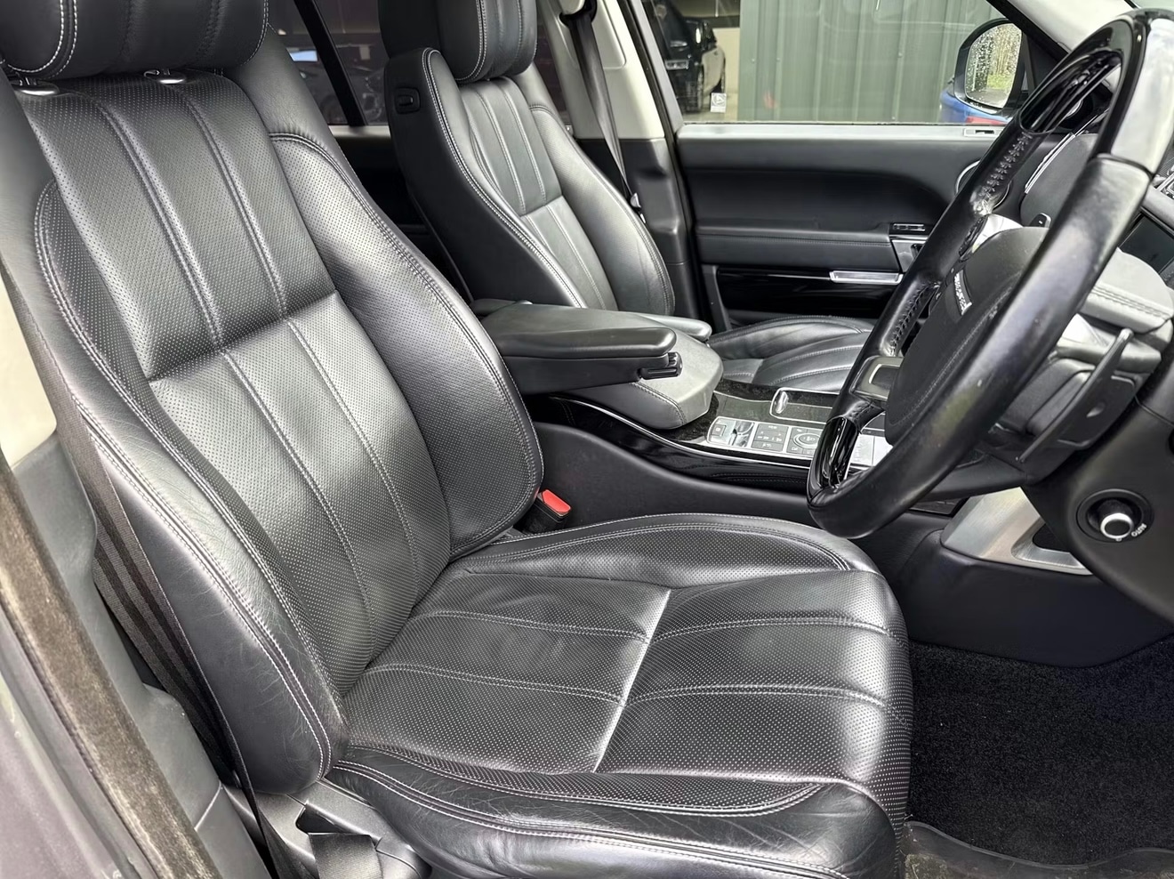 Used Land Rover Range Rover 2013 for sale - 77235990: Photo 4