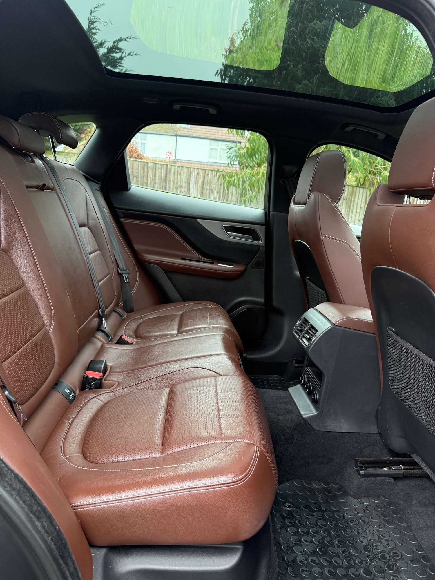 Used Jaguar F-Pace 2017 for sale - 76594554: Photo 18