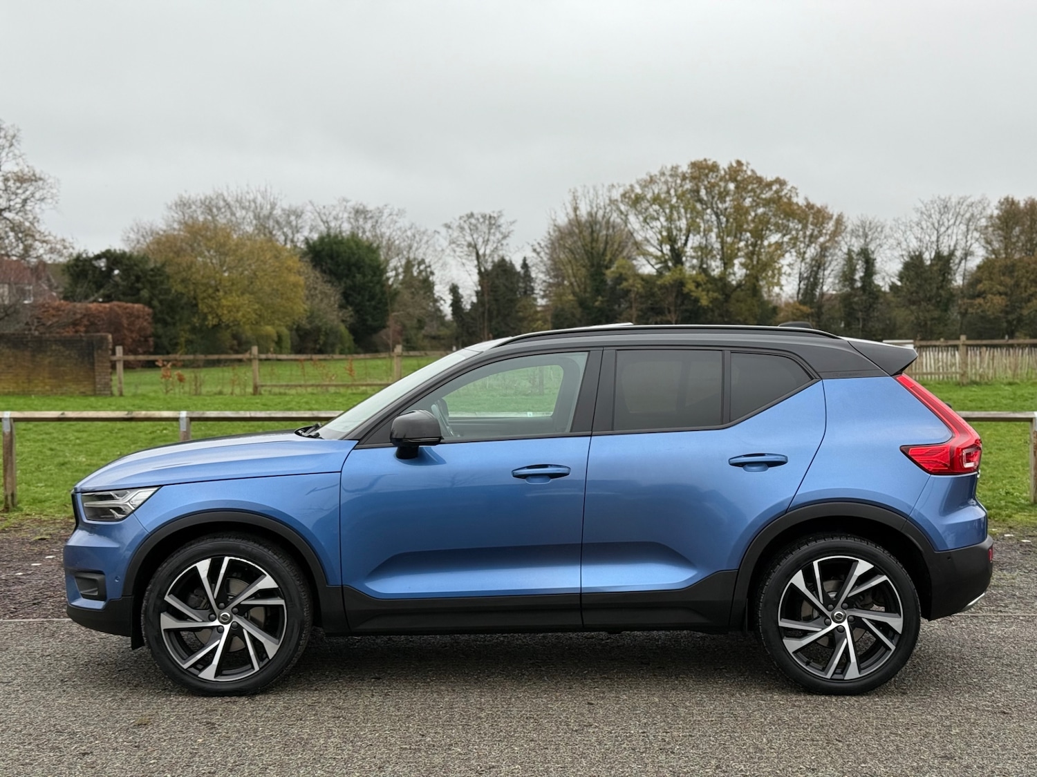 Used Volvo XC40 2019 for sale - 76713289: Photo 10