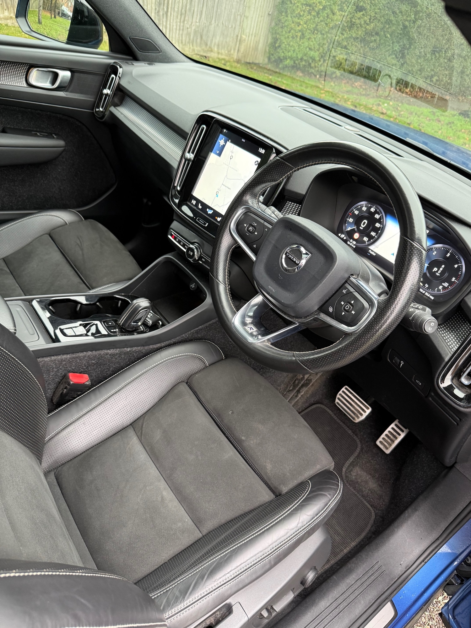 Used Volvo XC40 2019 for sale - 76713289: Photo 13