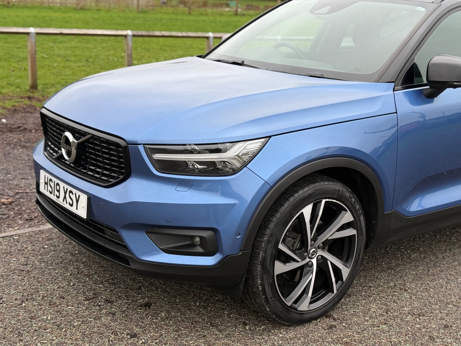 Used Volvo XC40 2019 for sale - 76713289: Photo 7