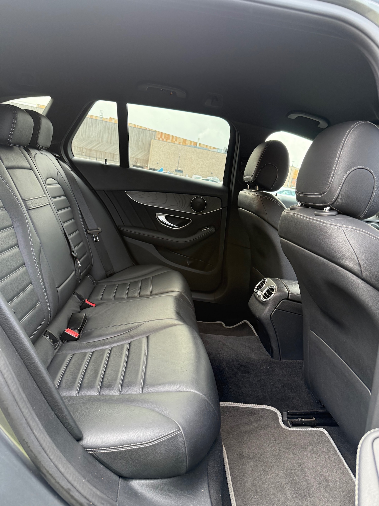 Used Mercedes-Benz C Class 2020 for sale - 76862576: Photo 20