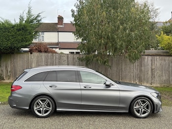 Used Mercedes-Benz C Class 2020 for sale - 76862576: Photo