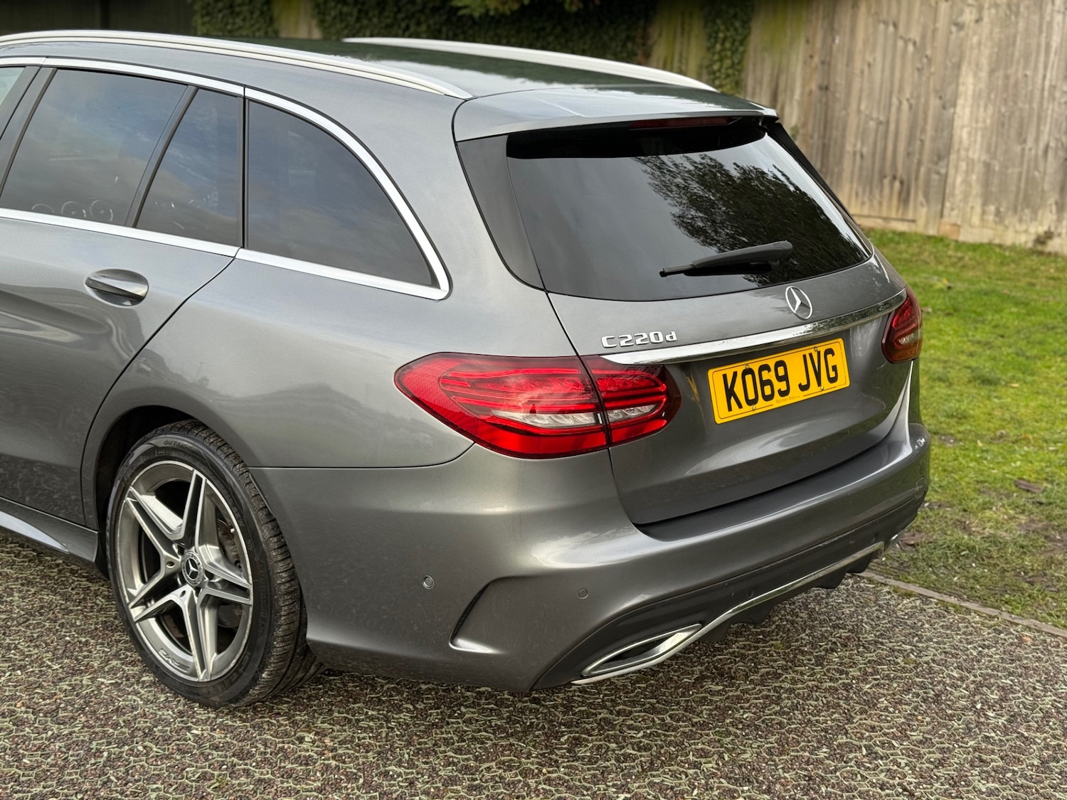 Used Mercedes-Benz C Class 2020 for sale - 76862576: Photo 9