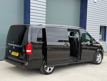 Used Mercedes-Benz V-Class 2015 for sale - 78635568: Photo