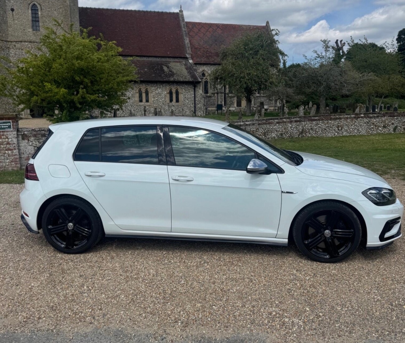 Used Volkswagen Golf 2017 for sale - 76594560: Photo 3