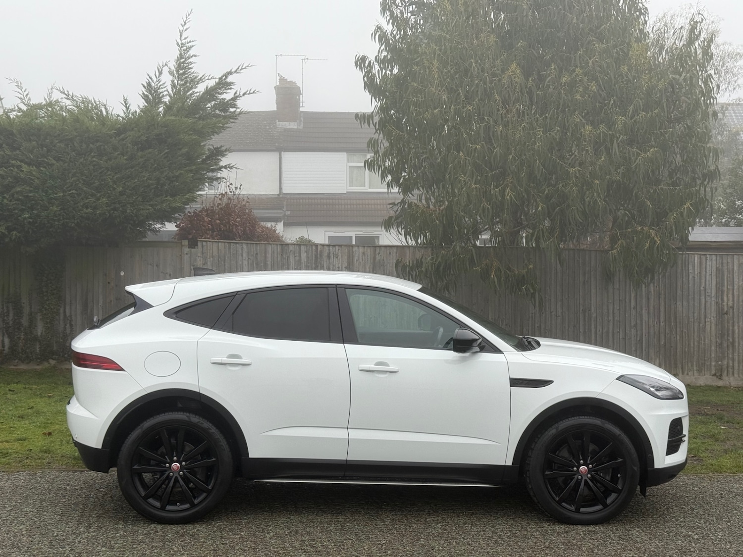 Used Jaguar E-Pace 2021 for sale - 77118343: Photo 2