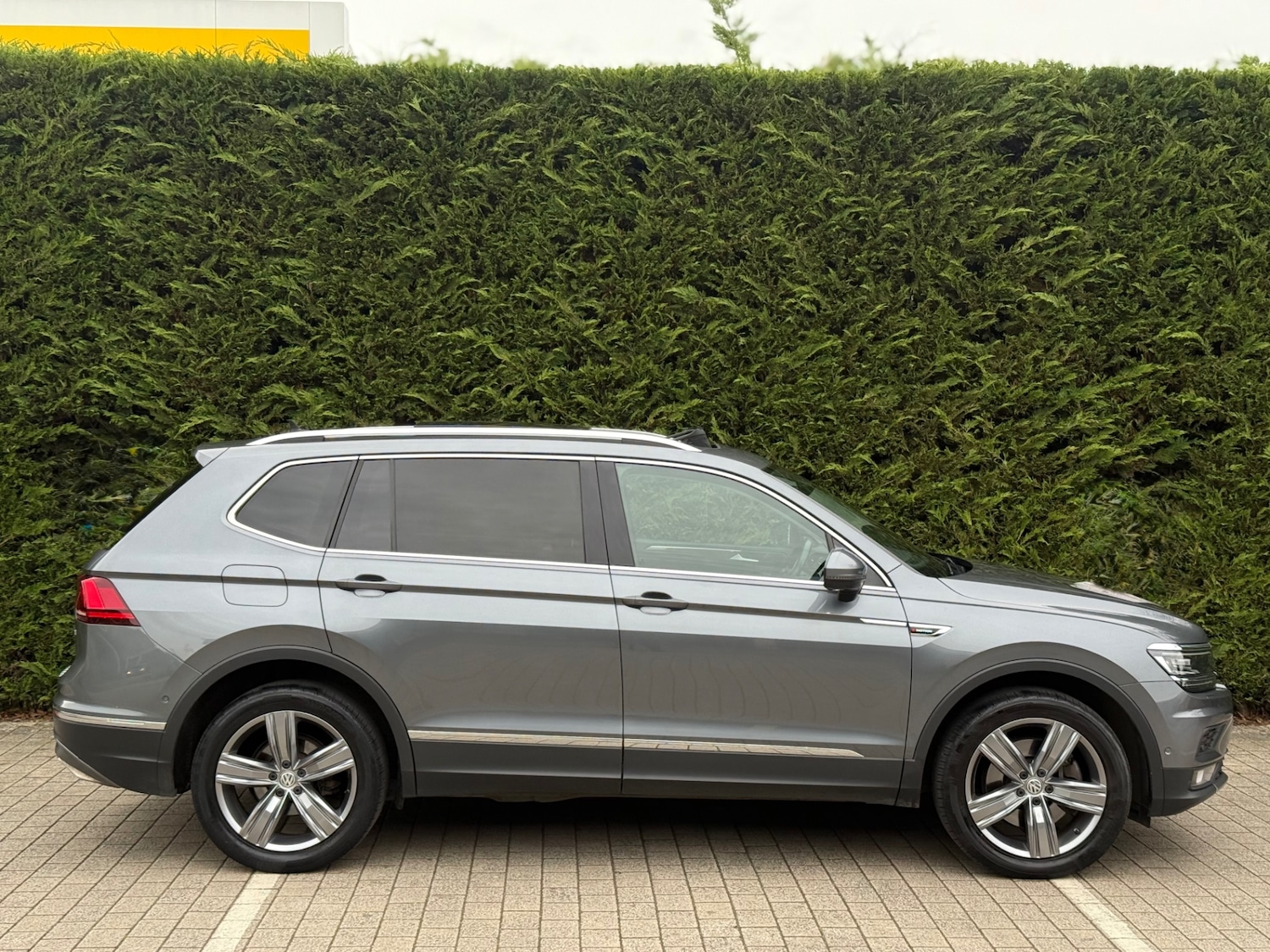 Used Volkswagen Tiguan Allspace 2020 for sale - 78183136: Photo 2