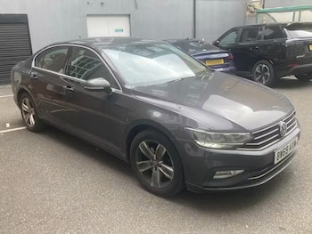 Used Volkswagen Passat 2020 for sale - 78977097: Photo