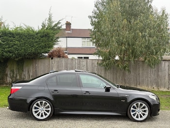Used BMW M5 2005 for sale - 76972115: Photo