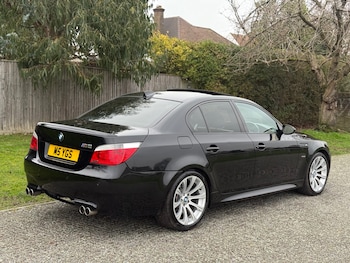 Used BMW M5 2005 for sale - 76972115: Photo
