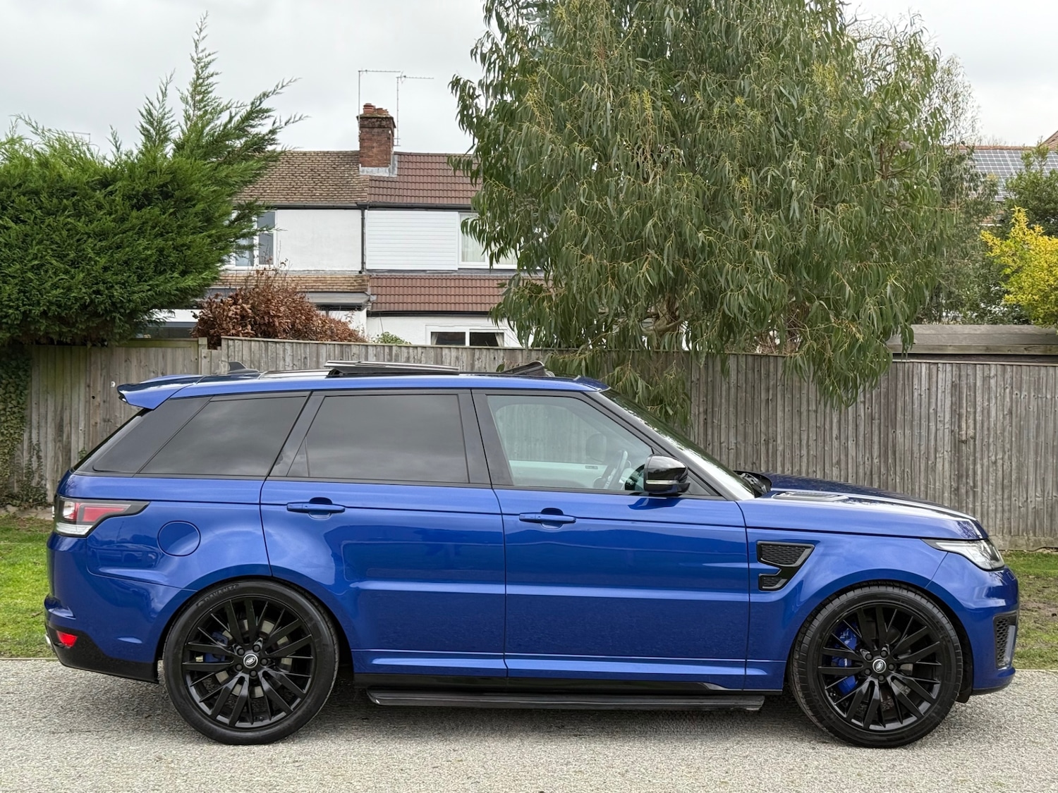 Used Land Rover Range Rover Sport 2016 for sale - 76933321: Photo 2