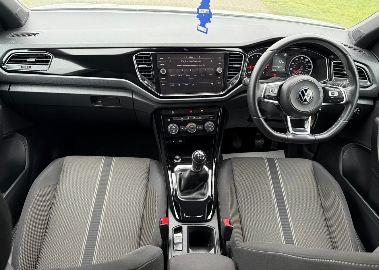 Used Volkswagen T-Roc 2022 for sale - 77059316: Photo 13