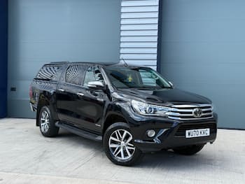Used Toyota Hilux 2020 for sale - 79680682: Photo