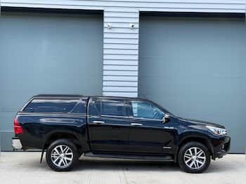 Used Toyota Hilux 2020 for sale - 79680682: Photo
