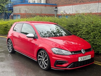 Used Volkswagen Golf 2017 for sale - 78782844: Photo