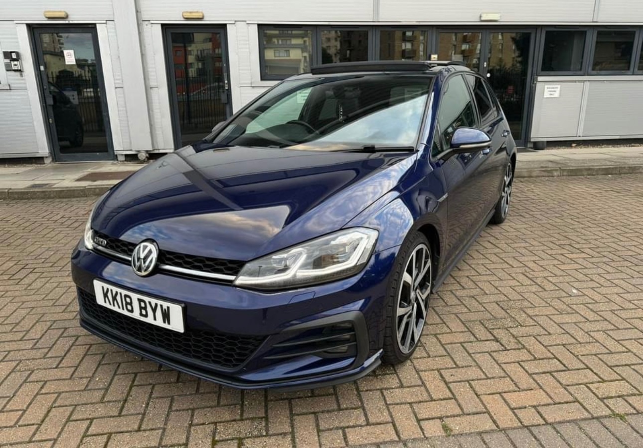 Used Volkswagen Golf 2018 for sale - 76618395: Photo 4